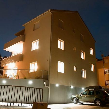Sea Stone Apartment Podstrana Luaran gambar